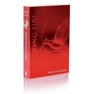 Catching Fire (Hunger Games, Book Two): Volume 2 -- Suzanne Collins 